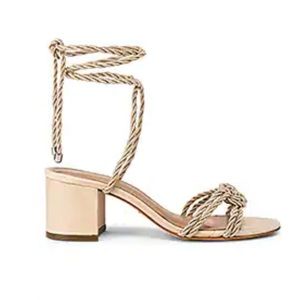 Raye shoes. Natural color